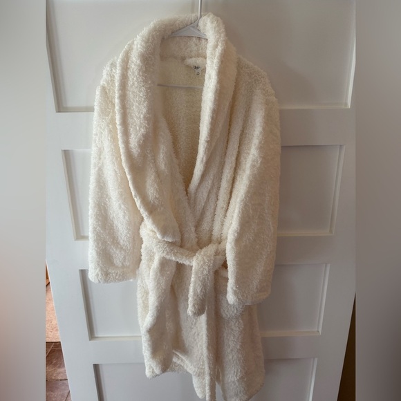 New Ulta Beauty soft fuzzy Spa Robe, large/xl - Picture 2 of 7